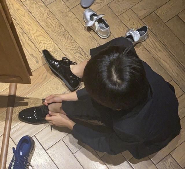  得奖|孙俪错失白玉兰奖，等等哭着夸妈妈最棒，邓超送白玉兰花很用心