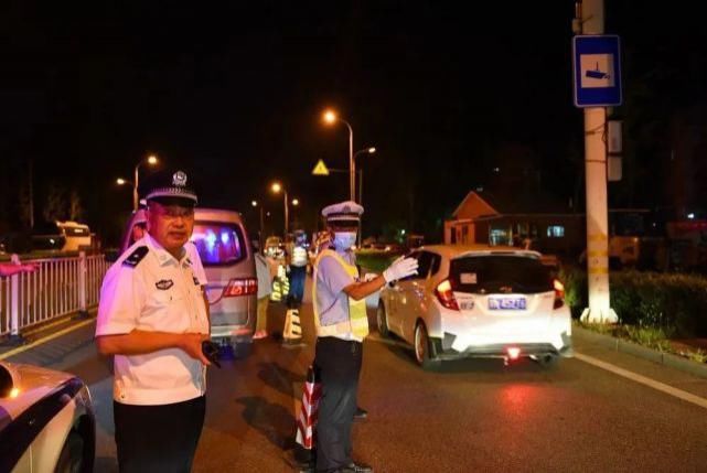 违法停车|延庆交警全员上岗，重拳出击！