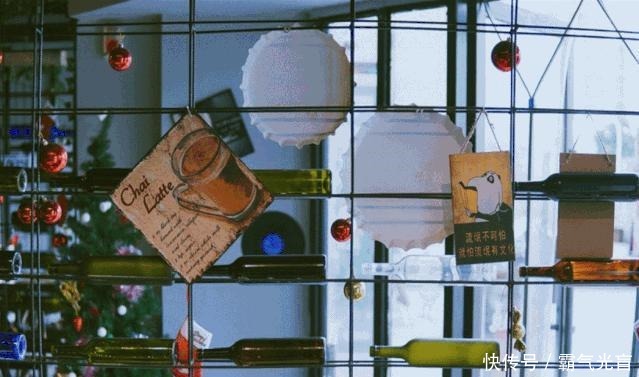 白领|宜宾新晋“美食街”,一到饭点儿人挤人!学生、白领都爱去……