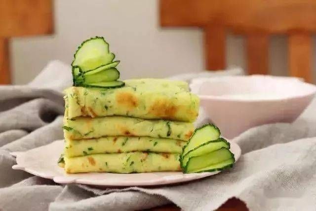  这款|这款小清新口味的鸡蛋饼，快手早餐就它啦！