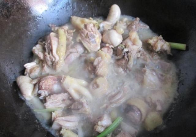  猪肉|家宴必做的一道菜，比牛肉便宜，比猪肉营养，下酒下饭都极好