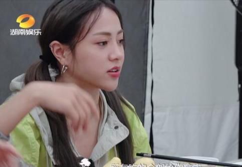  吃东西|许佳琪谢可寅上节目就是为了吃吧？才知道选秀时管理有多严格