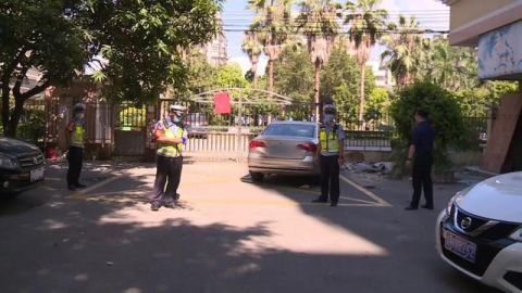 小区|肇庆高新区：占用小区消防通道 车主被罚款
