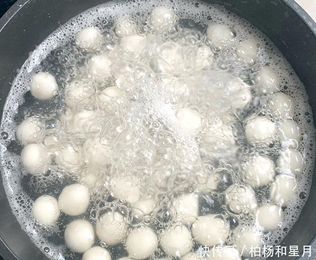 精致|24岁小姑娘的周末,早餐意外红爆朋友圈,朋友平常但精致