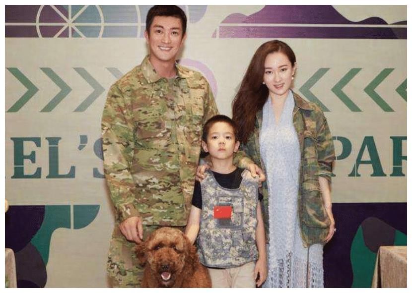  一家人|霍思燕为嗯哼庆生，一家人太有爱了，难怪嗯哼如此懂事!