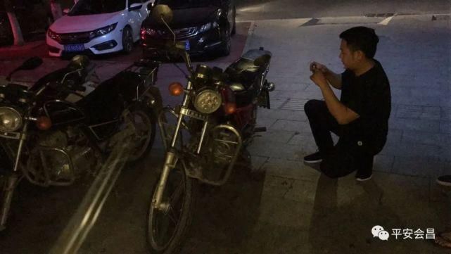  了看|广东两男子骑摩托去山东看海！经过会昌却变成了看“铁窗”...