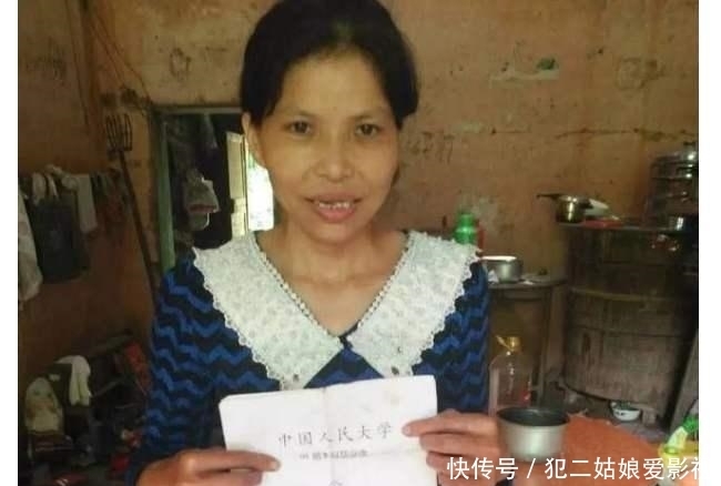 人民大学|1994年她以692分考上人民大学,毕业嫁入农村生6个娃,现状如何?