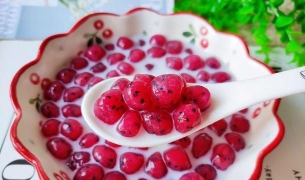  珍珠|自制火龙果阿达籽！颜值爆棚，比珍珠好吃百倍