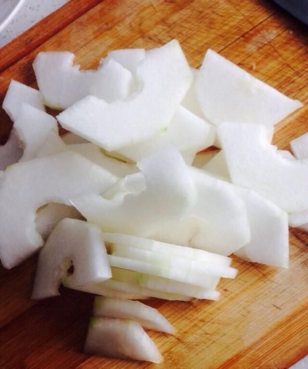  清热|冬瓜和它天生是一对，常给孩子吃，清热下火还补钙，胜过喝牛奶