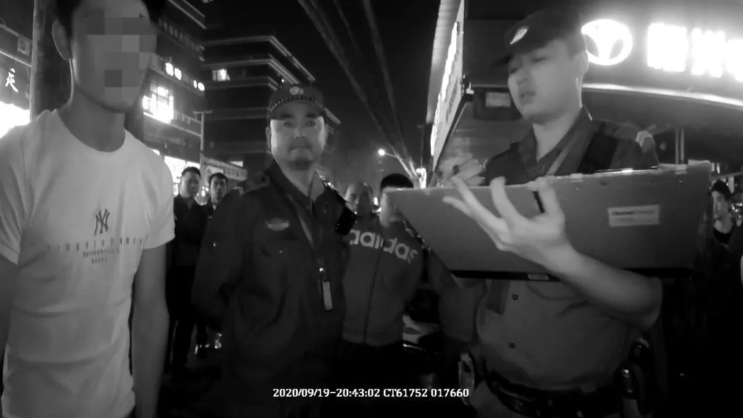 小卢|“他背着我干这事！”余杭一女子将前男友扭送至派出所！