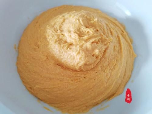 混合面|南瓜混合面奶香发糕，有营养又蓬松暄软不塌陷，口感佳老少皆宜