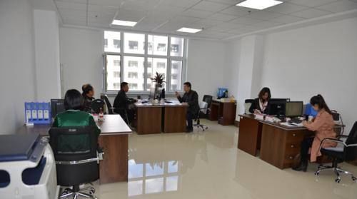  小人|和陌生人相处，遇到三类小人，越选择妥协和忍耐，吃亏也会越多