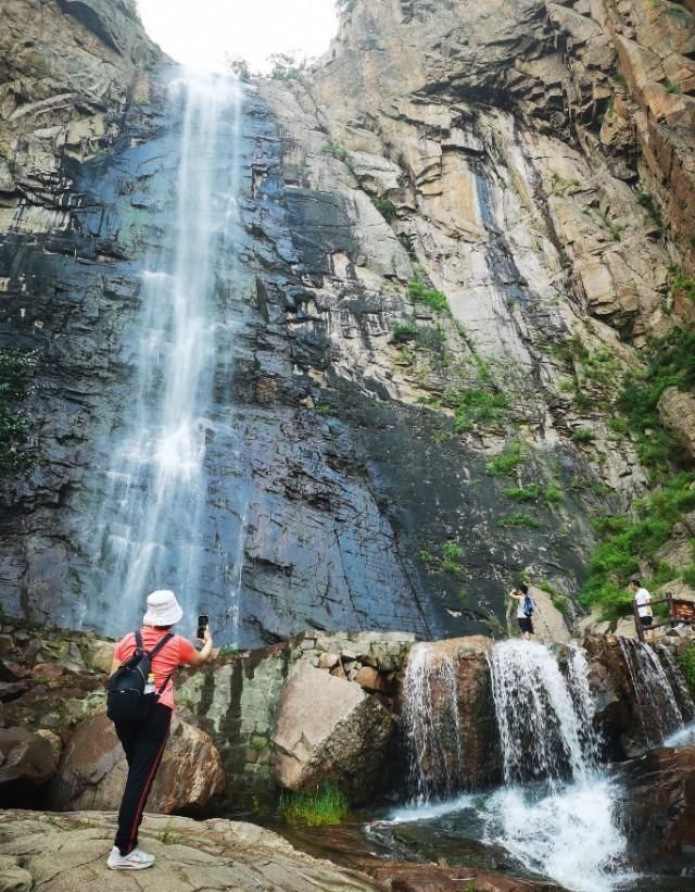  异石|中国镇山之首，十六位皇帝登临，奇峰异石飞瀑，沂山游玩全攻略