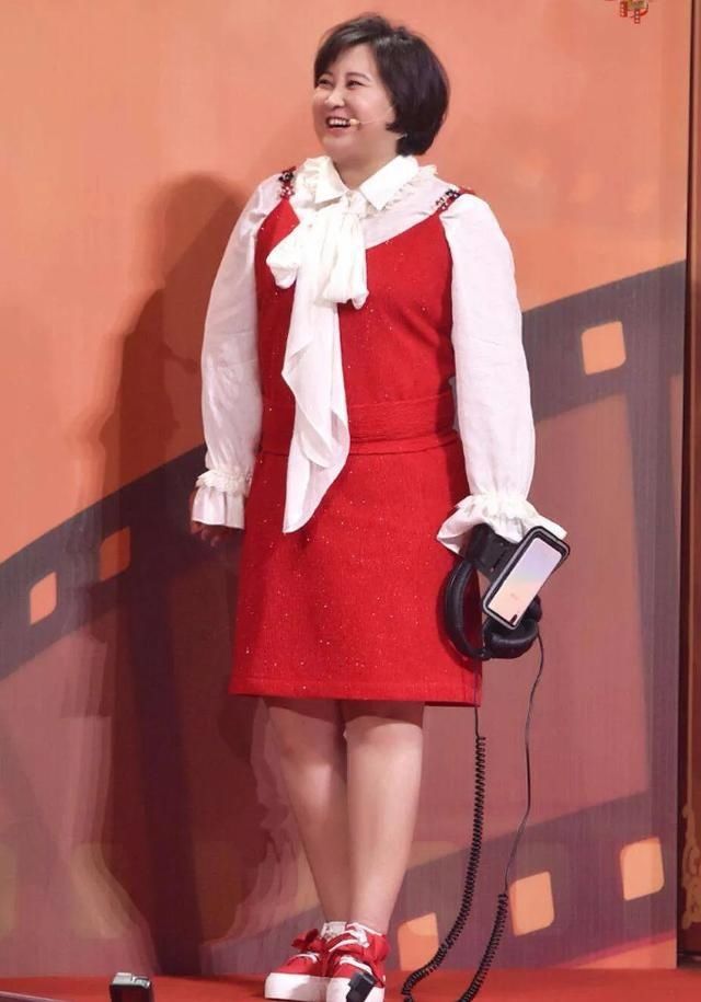  风光|爱美却不敢减肥的贾玲，看上去有多风光，背后就有多少隐忍和无奈