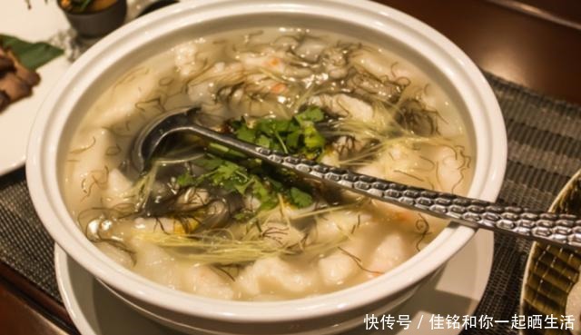 发现|农村小伙去赶海,发现一种“海中蔬菜”,形似头发你有没有吃过