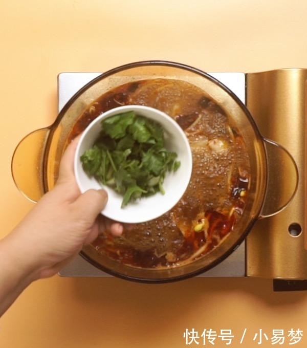 在线|火锅和鱼怎么搭配?在线教学,2斤米饭都不够,让你辣到过瘾!