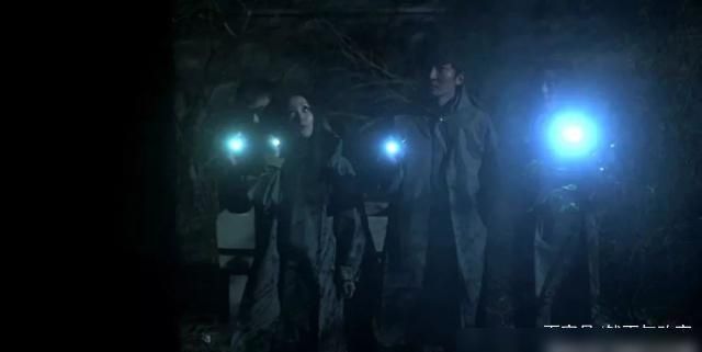  标题|Mirror拉片的标题：三《暗黑者》