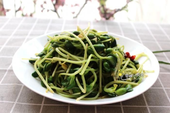  做法|此菜做法简单炒炒好，每天晚餐来一盘，瘦出小蛮腰，远离小肚腩