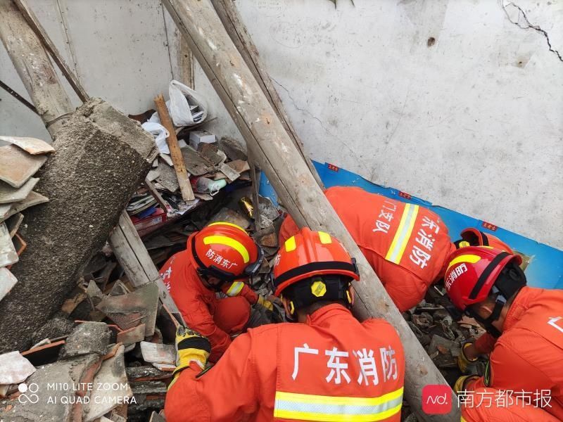  出租屋|江门一自建出租屋倒塌，3人逃生1人被压，消防成功救人