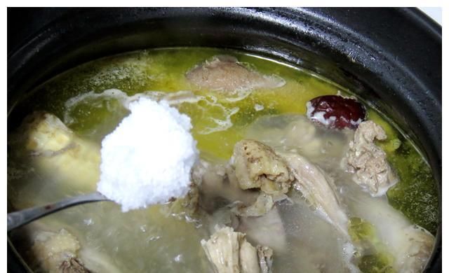 营养|初秋,要喝此汤,营养滋补不上火价格还不贵,寓意吉祥全家皆适宜