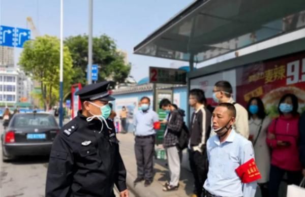 昆明|昆明一市民抢夺公交车方向盘被判刑一年零六个月