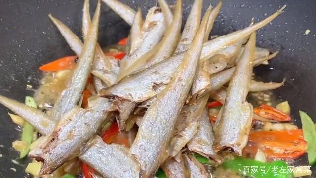 详细|最受欢迎的腌鱼干,从腌制到洗再到储存,讲解详细,比买的还好吃