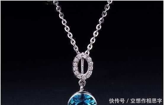 好事|心理学:四个项链,哪个是真的?测你近期会发生什么好事?