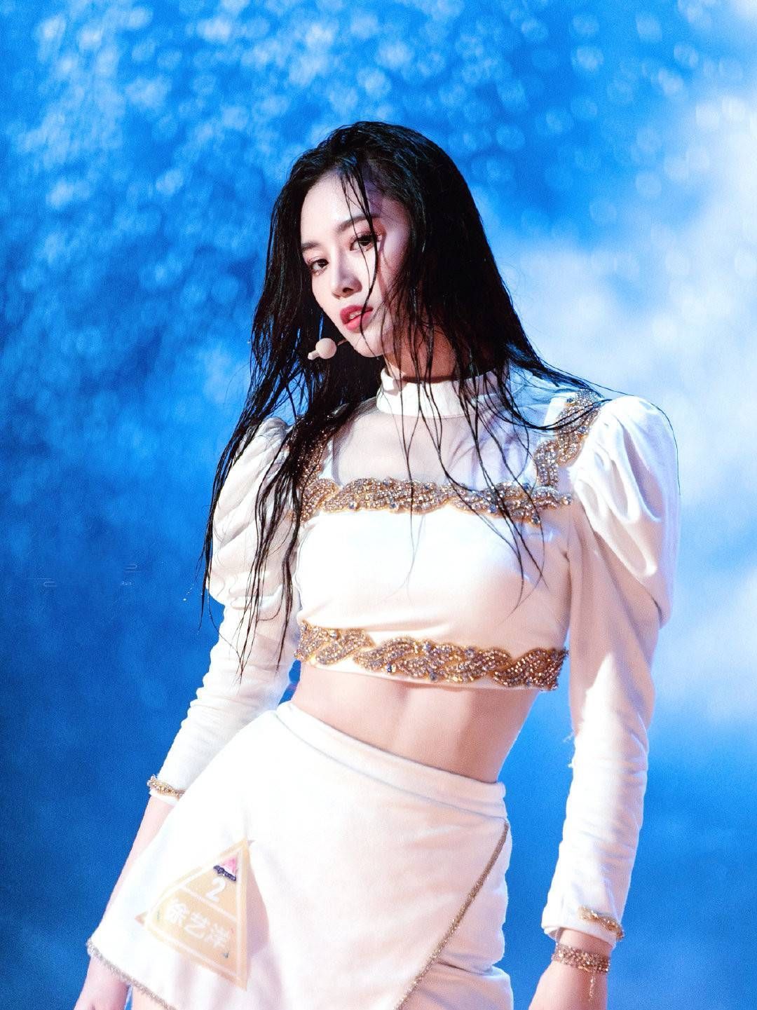 徐艺洋|姜贞羽因伤暂退舞台,林君怡和徐艺洋得利?