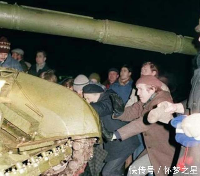 独立|俄罗斯的3个兄弟国家,独立后,手牵手加入北约,要堵死俄罗斯