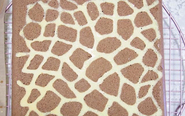  美味|可爱的长颈鹿蛋糕卷，颜值与美味共存，俘获你的心！