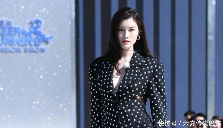 走秀|跑男首位敢素颜上节目的女嘉宾,得知原因后,网友都惊呆了!