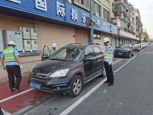 扣分|106条违法记录，累计扣分249分！“违法王”在德清被拦截