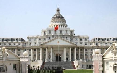 出炉|我国10大“丑陋”建筑，第一届榜单出炉，第四栋最“恐怖”