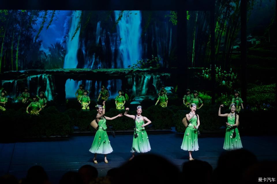  主题酒店|杭州有很多美景与动人的故事，宋城千古情的表演也非常震撼