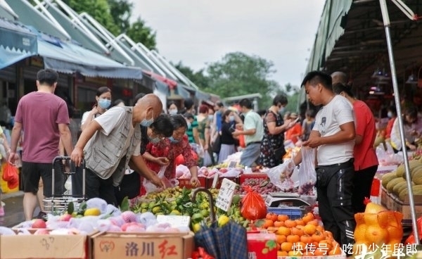 老广|图集 欢度中秋除了月饼还有啥好吃的？老广笑了！