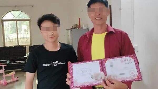  录取|考生伪造清华录取通知书哄骗父母，其用心可以理解，但行为不足取