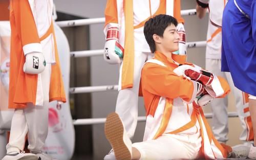 满满的|今年到现在为止最好看的综艺,网友:《元气满满的哥哥》必须有姓名