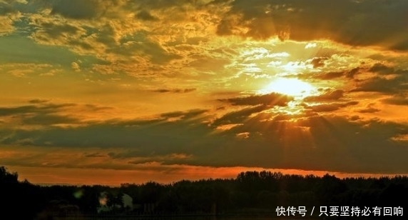 注定|注定要在一起的人,其实早在相遇时,就能感觉到