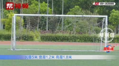  李兆炳|三岁幼女在学校操场玩耍，校方却称无责？监控拍下球门倒塌瞬间