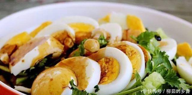 热锅热油|鸡蛋的几种花式吃法,看着都流口水了!