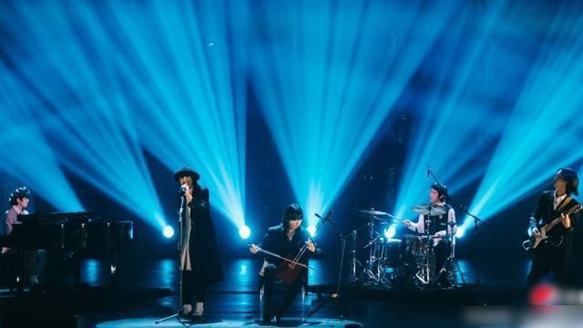  白举纲|《明日之子》刚迎来硬糖少女，下场考核助演嘉宾就来了，万众期待