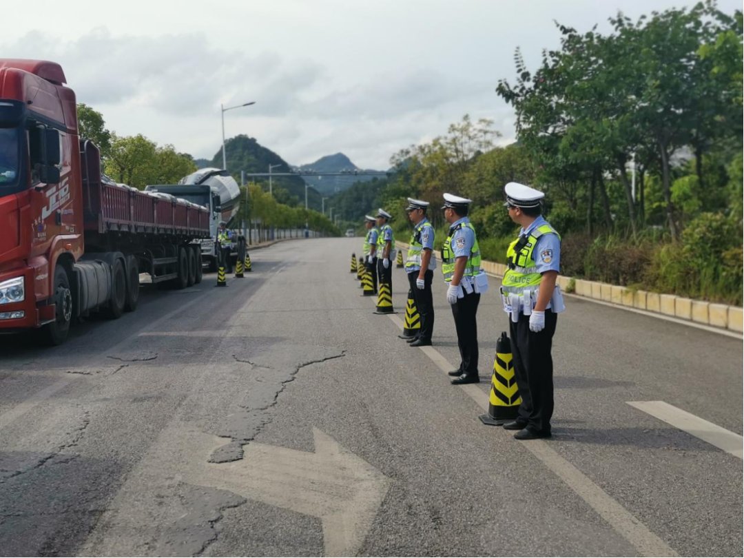 直播|细讲“两客一危一货”,交通整治现场也直播啦!