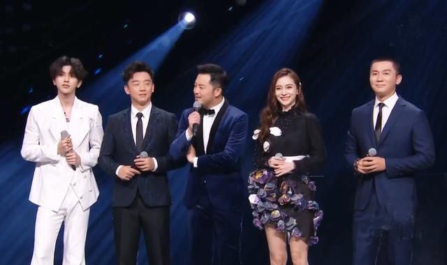  撑场|浙江卫视919晚会：跑男好声音撑场，气运联盟迎首秀李宇春压轴