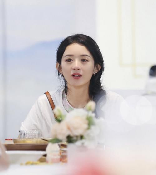 离开|黄晓明离开《中餐厅》,赵丽颖脱口而出的一句话,看到了团魂