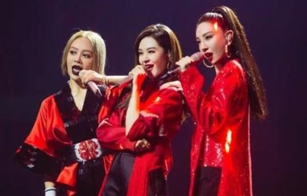  三公|《浪姐》三公后，网友期待感大幅度下跌，是审美疲劳还是有黑幕？