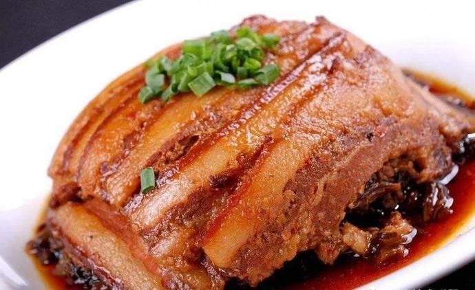 红烧肉|厨师长教你：“毛氏红烧肉与梅菜扣肉”的商用做法，味道醇厚