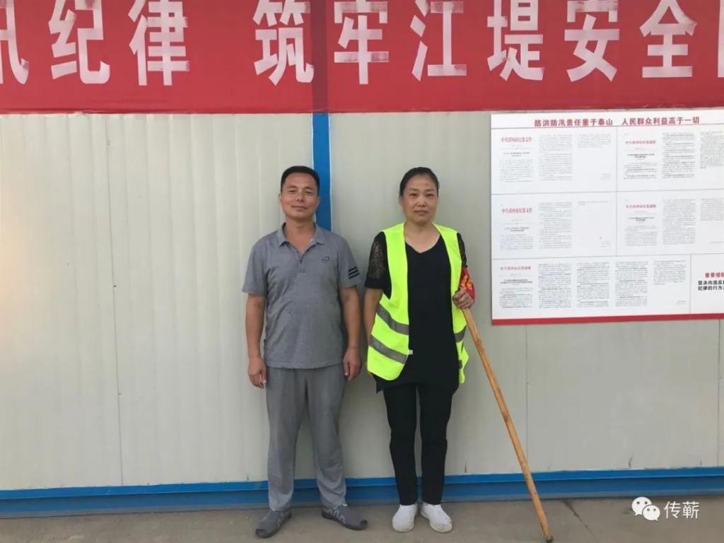  模式|最高40摄氏度！烧烤模式下江堤上的坚守……