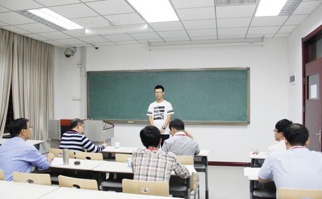  新生|大一新生看过来 三类自我介绍该怎么做？