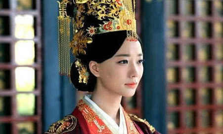 卫子夫|卫子夫当了38年皇后自尽而亡，她的妹妹却产下了大汉双璧