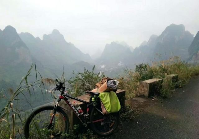 庭豪|靖西：对越反击战的导火索庭豪山，沿线景色不输桂林